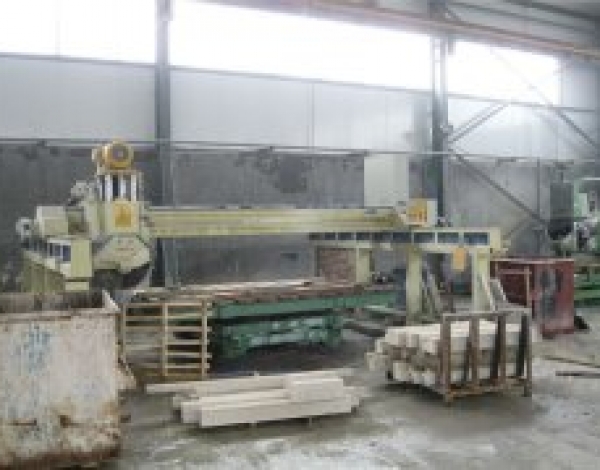 生產(chǎn)設(shè)備